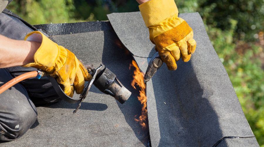 Professional flood damage restoration services in Kenilworth, UT